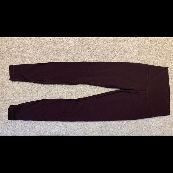 Lululemon wunder under leggings size 4 - Picture 3 of 4